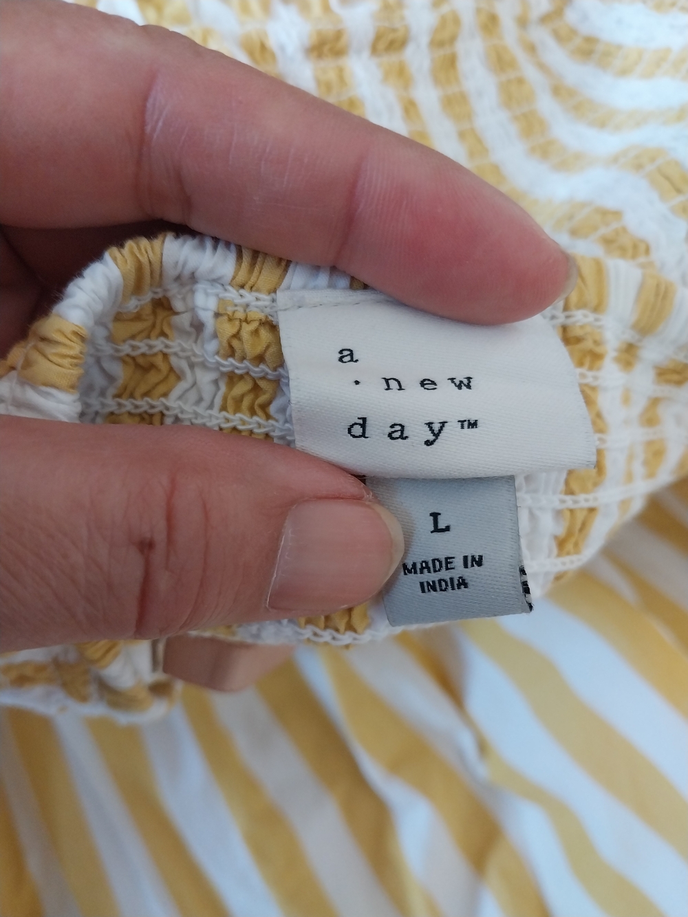 Beautifuk A New Day Yellow/White Strapless Smocked Midi Dress Sz Size Large L - Picture 4 of 9
